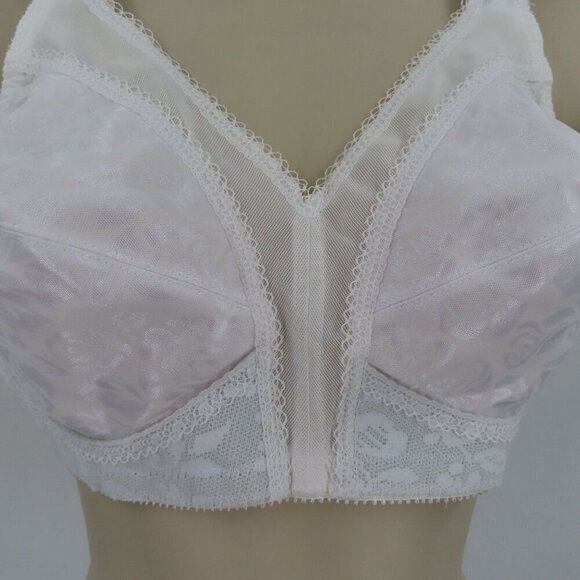 Playtex 38B Bra 18 Hour Ultimate Shoulder Comfort Wireless Unlined Wide Straps - Picture 3 of 13